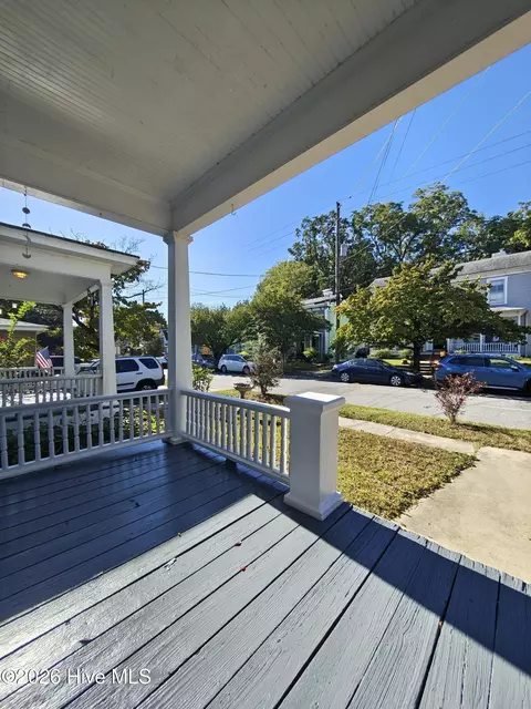 Exterior - 406-408 E 2nd St, Washington, NC 27889 photo 10 of 11