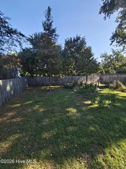 Exterior - 406-408 E 2nd St, Washington, NC 27889 photo 9 of 11