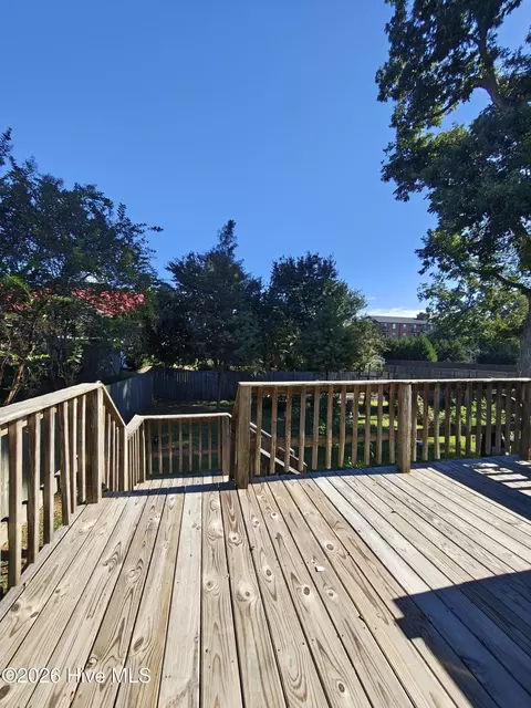 Exterior - 406-408 E 2nd St, Washington, NC 27889 photo 6 of 11