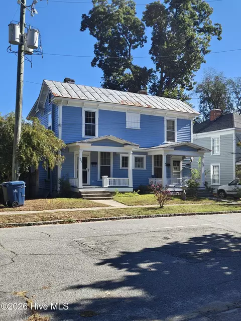 Exterior - 406-408 E 2nd St, Washington, NC 27889 photo 2 of 11
