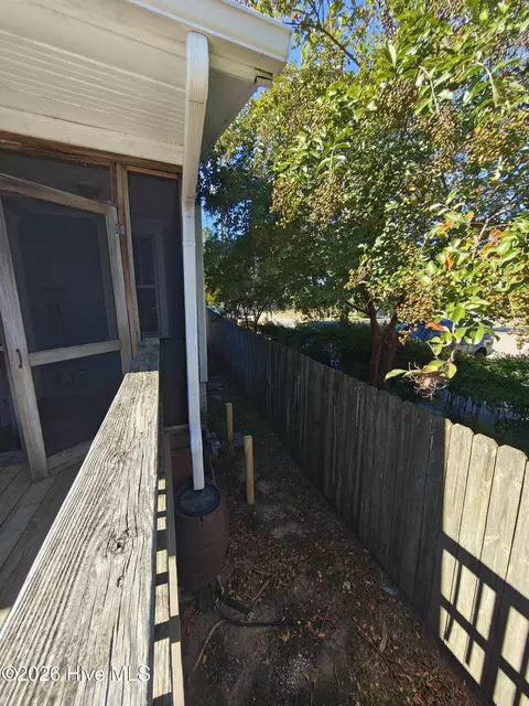 Exterior - 406-408 E 2nd St, Washington, NC 27889 photo 8 of 11