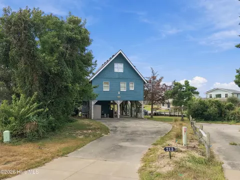 213 W Amberjack Ct, Nags Head, NC 27959