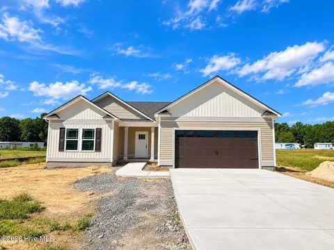 109 Dees Meadow Ln, Fremont, NC 27830