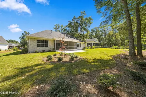 Exterior - 212 E Winding Way, Wallace, NC 28466 photo 2 of 6