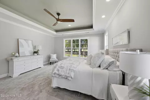 Bedroom - 212 E Winding Way, Wallace, NC 28466 photo 4 of 5