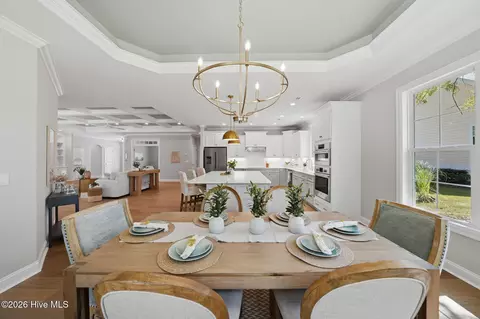 Dining - 212 E Winding Way, Wallace, NC 28466 photo 3 of 4