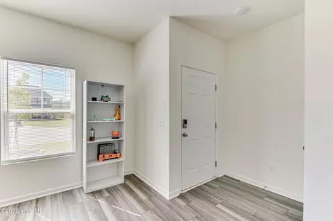 Entry Way - 339 Suncrest Ct, Augusta, GA 30906 photo 1 of 5