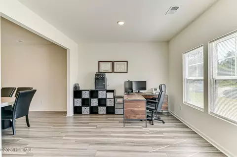 Entry Way - 339 Suncrest Ct, Augusta, GA 30906 photo 3 of 5