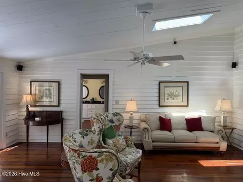 Living - 209 Lee St, Thomson, GA 30824 photo 1 of 1
