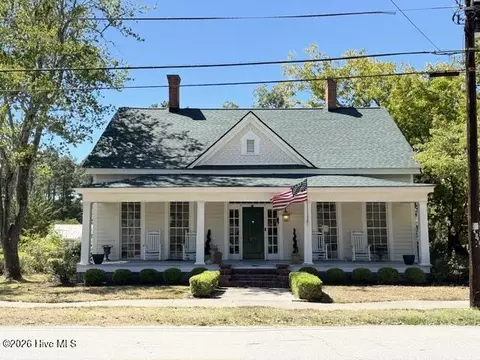 209 Lee St, Thomson, GA 30824