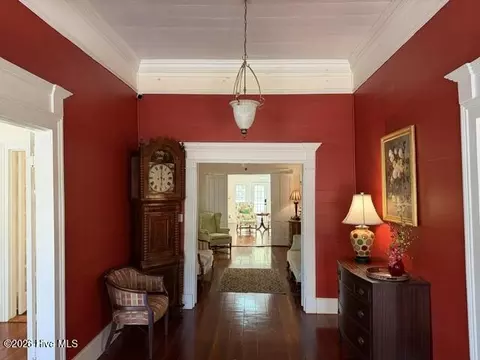 Entry Way - 209 Lee St, Thomson, GA 30824 photo 3 of 5