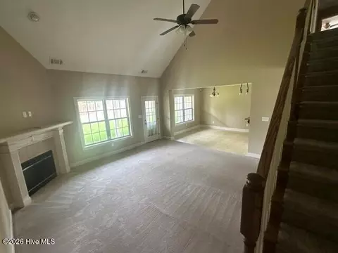 Living - 4148 Elders Dr, Augusta, GA 30909 photo 5 of 8