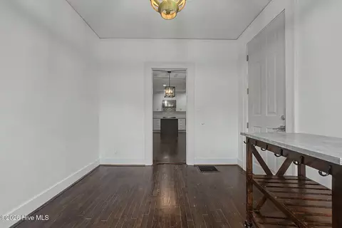 Entry Way - 2911 Lombardy Ct, Augusta, GA 30909 photo 4 of 4
