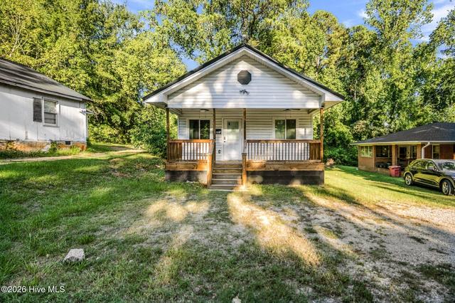 218 S Long Dr, Rockingham, NC 28379