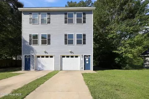 508 Redwood Pl #2, Jacksonville, NC 28540