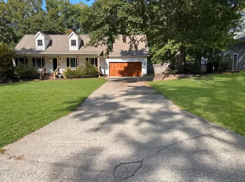 221 Creek Ridge Dr, Goldsboro, NC 27530