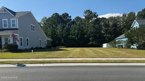 328 Summerhouse Dr, Holly Ridge, NC 28445