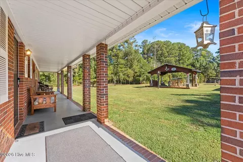 Exterior - 5666 Virginia Ave, Thomson, GA 30824 photo 4 of 11