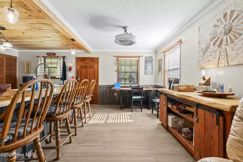 Dining - 5666 Virginia Ave, Thomson, GA 30824 photo 1 of 2