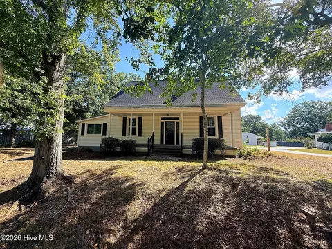 51 Aiken Ave, Johnston, SC 29832