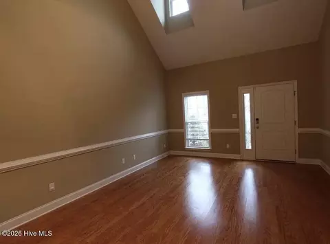 Living - 307 Buxton Ln, Evans, GA 30809 photo 1 of 4