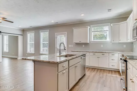 Kitchen - 735 Spotswood Dr, Evans, GA 30809 photo 2 of 6