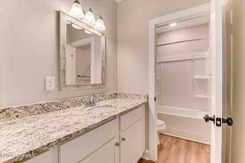 Bath - 735 Spotswood Dr, Evans, GA 30809 photo 6 of 6