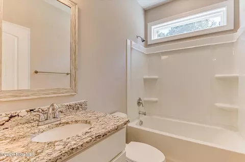 Bath - 735 Spotswood Dr, Evans, GA 30809 photo 1 of 6