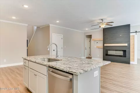 Kitchen - 735 Spotswood Dr, Evans, GA 30809 photo 3 of 6