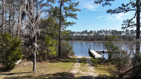 151 Garbacon Dr, Beaufort, NC 28516 photo 27