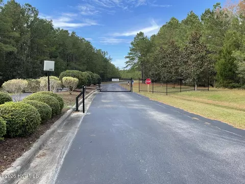 151 Garbacon Dr, Beaufort, NC 28516 photo 32