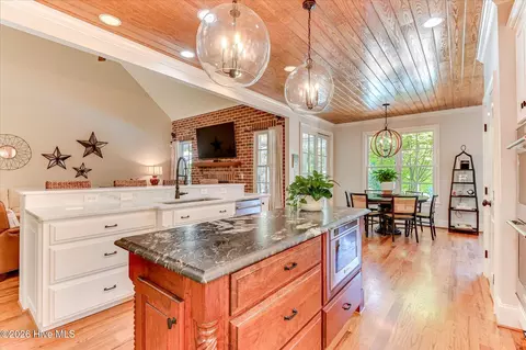 Kitchen - 705 Bishops Cir, Evans, GA 30809 photo 7 of 8