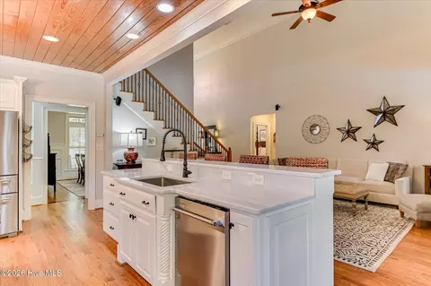Kitchen - 705 Bishops Cir, Evans, GA 30809 photo 2 of 8