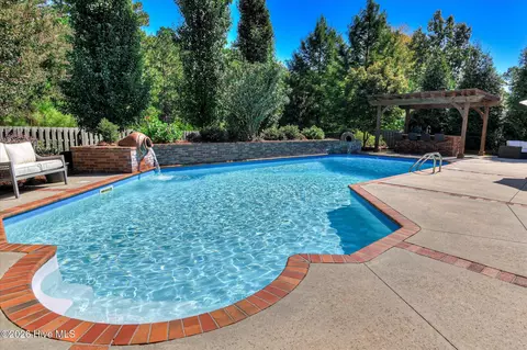 Exterior - 705 Bishops Cir, Evans, GA 30809 photo 16 of 18