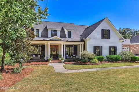 Exterior - 705 Bishops Cir, Evans, GA 30809 photo 2 of 18