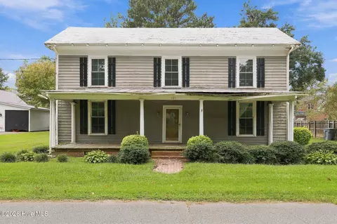 101 S Chestnut St, Woodland, NC 27897