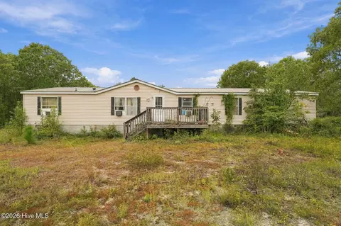 146 Birch Dr, Vass, NC 28394