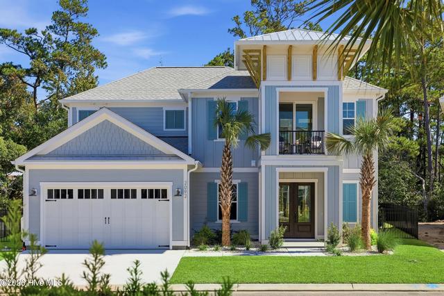 2092 Manor Parc Dr, Calabash, NC 28467