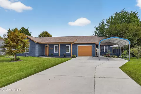 1608 Blue Tick Ct, Wilmington, NC 28411