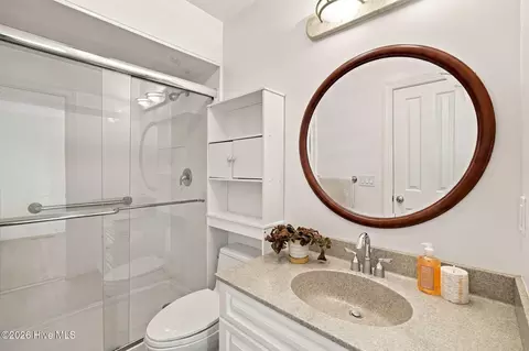 Bath - 107 Egret Ct, Hampstead, NC 28443 photo 1 of 4