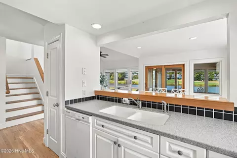 Kitchen - 107 Egret Ct, Hampstead, NC 28443 photo 1 of 5