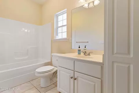 Bath - 1124 Brighton Dr, Evans, GA 30809 photo 1 of 6