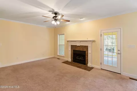 Living - 1124 Brighton Dr, Evans, GA 30809 photo 1 of 3