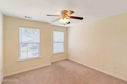 Bedroom - 1124 Brighton Dr, Evans, GA 30809 photo 7 of 10