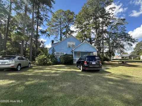 Other - 322 E Cavenaugh St, Wallace, NC 28466 photo 2 of 5