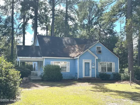 Other - 322 E Cavenaugh St, Wallace, NC 28466 photo 1 of 5