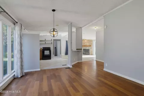 Living - 1608 Patsy Ln, Wilmington, NC 28405 photo 6 of 7