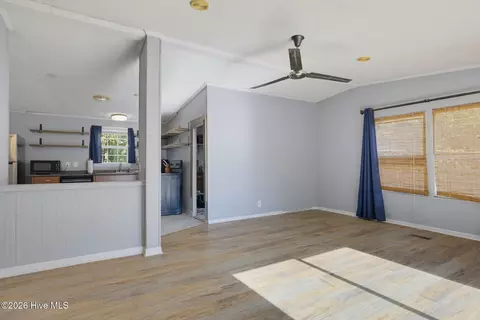 Living - 1608 Patsy Ln, Wilmington, NC 28405 photo 5 of 7