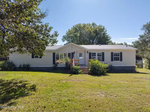 Exterior - 1608 Patsy Ln, Wilmington, NC 28405 photo 2 of 15