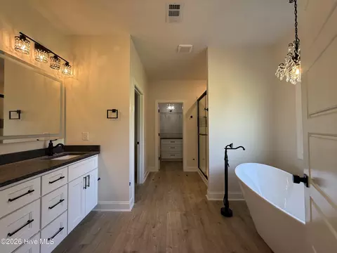 Entry Way - 111 E Quaker Rd E, Wrens, GA 30833 photo 1 of 1